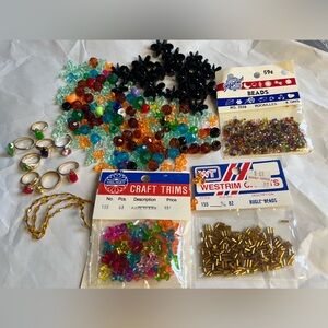 Lot Gold 5/16 oz Bugle beads, Rocailles 8 gms, 60 pcs, Tri Beads, Party beads